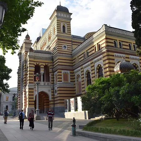 Rustaveli Modern Apartment Center Of Tbilisi Exterior photo